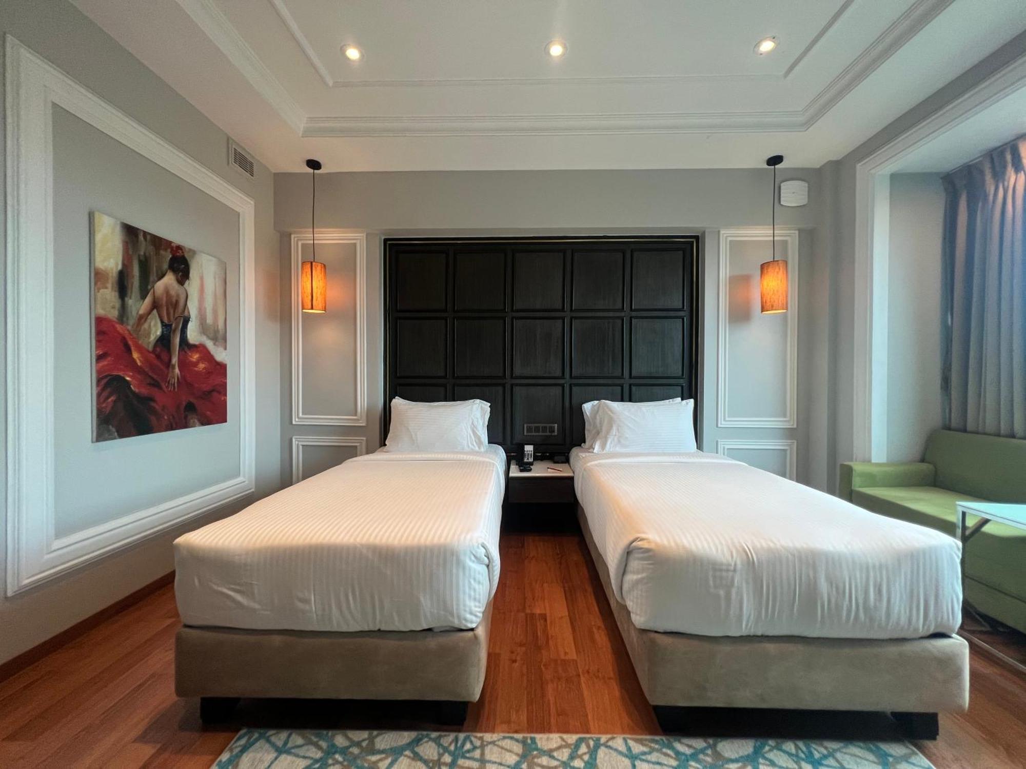 Hotel Soot Calcutta  Esterno foto