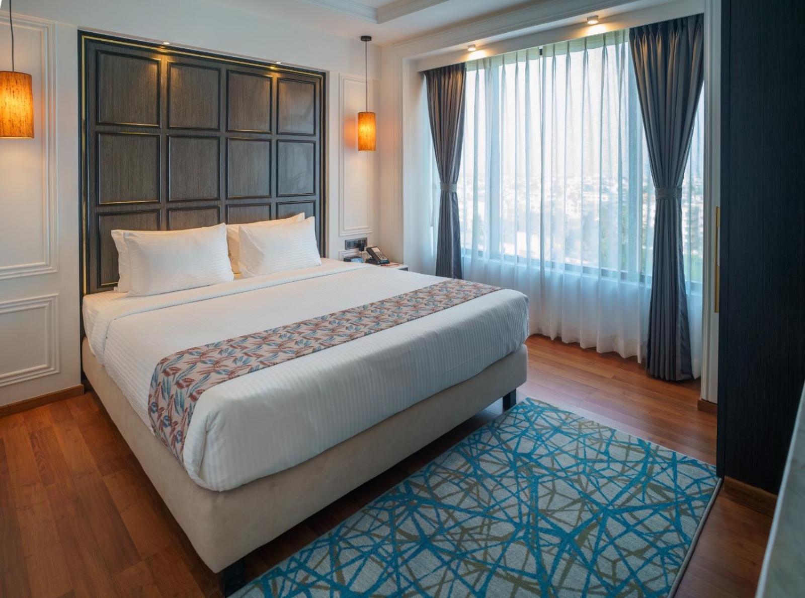 Hotel Soot Calcutta  Esterno foto