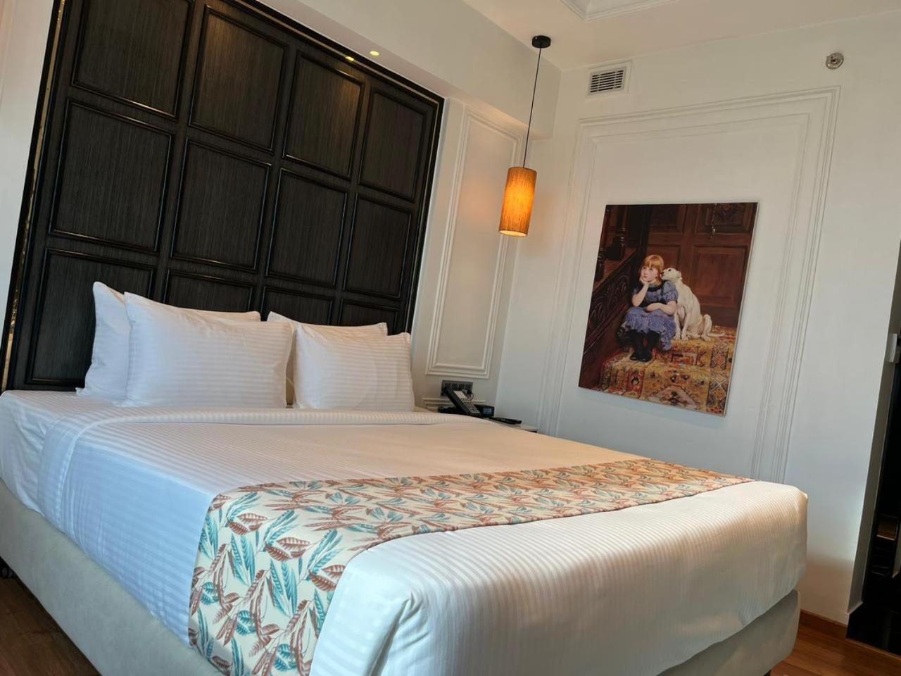 Hotel Soot Calcutta  Esterno foto